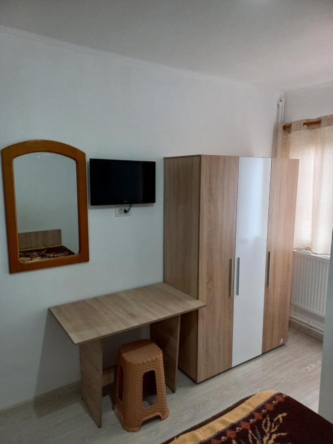 Kociu'S House Hotel Constanta Bagian luar foto